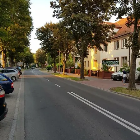 Homestay szállás Kawalerka - Parking - Moniuszki 20 - 10 Min Do Plazy Swinoujscie